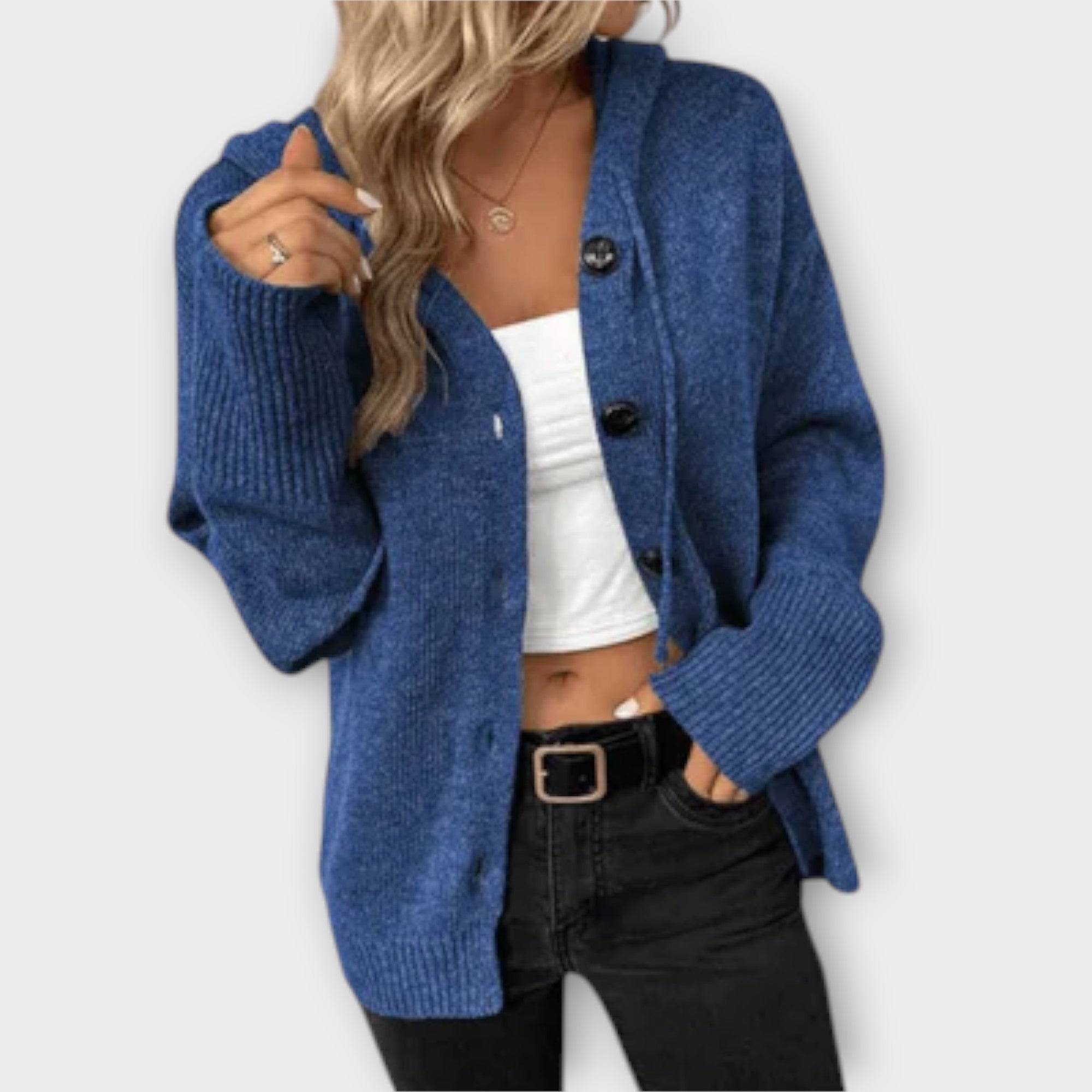 Knitted cardigan with buttons