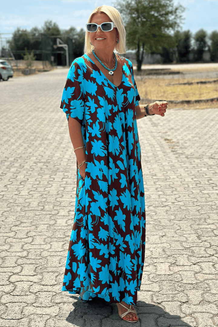 Leviana™ | Flattering Elegant Dress with Subtle Detail for the Belly