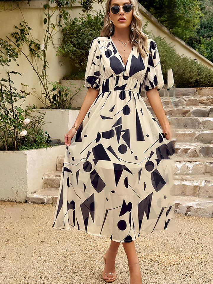 Claudine | Timeless Elegance for Summer Days