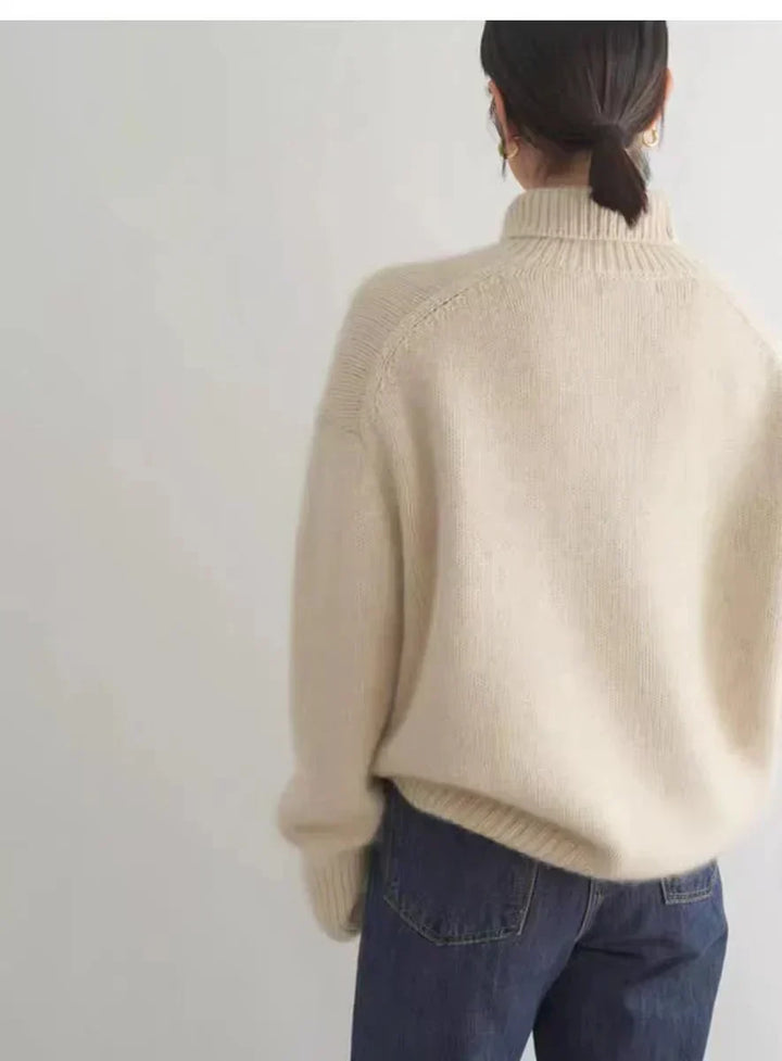 Avery™ - ELEGANT TURTLENECK SWEATER WITH A CLASSIC FIT