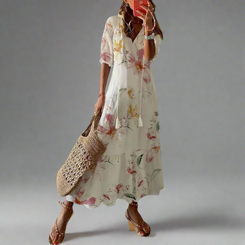 Cyratrud | Airy Maxi Dress with Modern Elegance