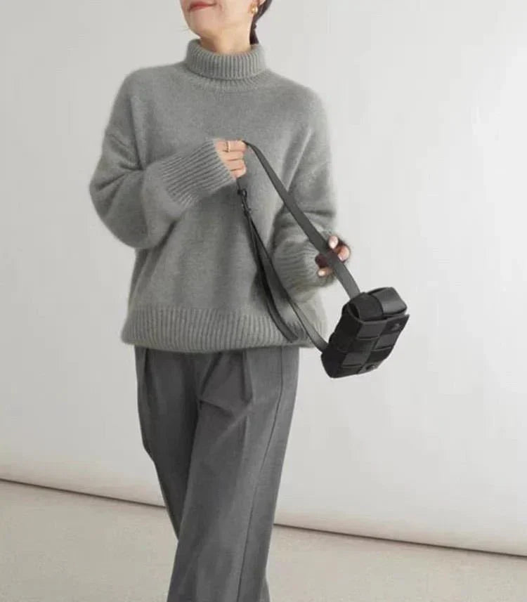 Avery™ - ELEGANT TURTLENECK SWEATER WITH A CLASSIC FIT