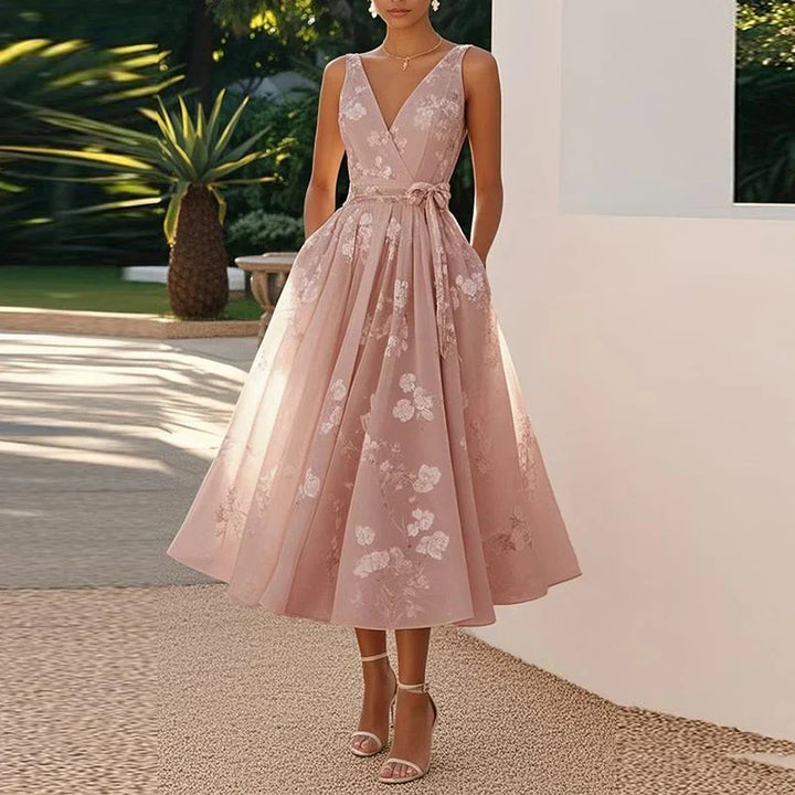 Crystal™ - ELEGANT MIDI DRESS WITH A FLATTERING SILHOUETTE